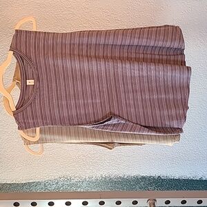 Set of 2 Athleta Tank Tops